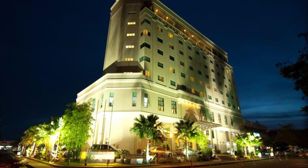 Starcity Hotel Alor Setar Extérieur photo