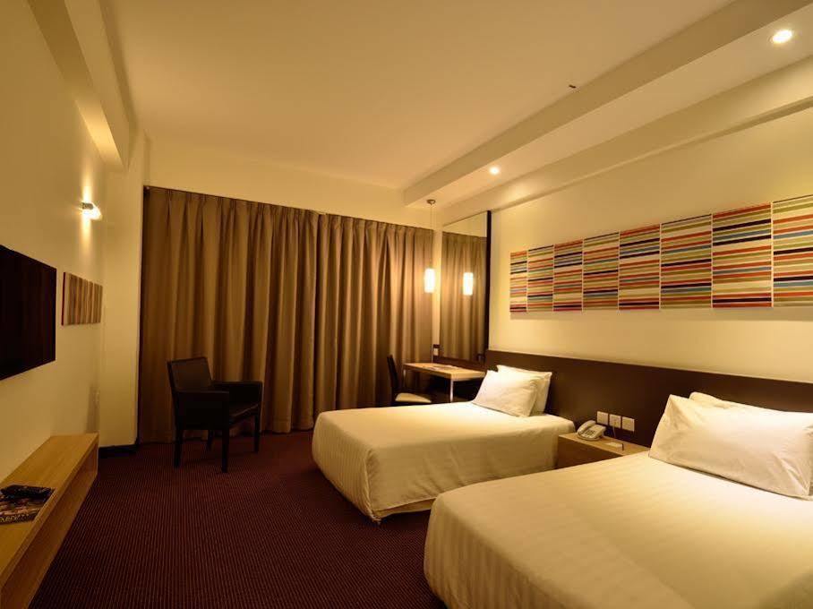 Starcity Hotel Alor Setar Extérieur photo